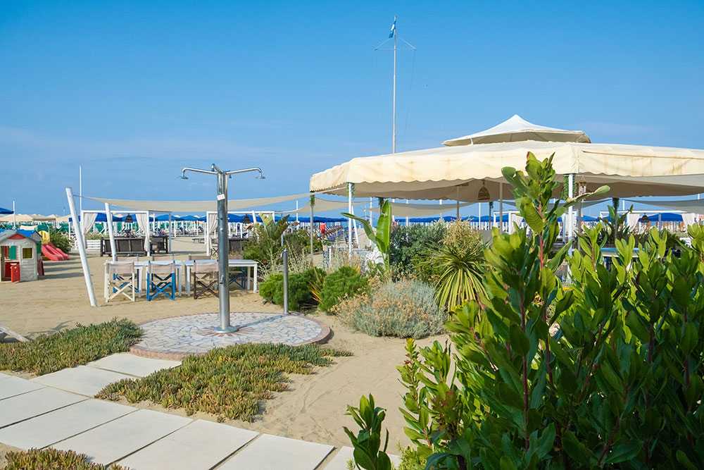 ombrella beach sunbed versilia