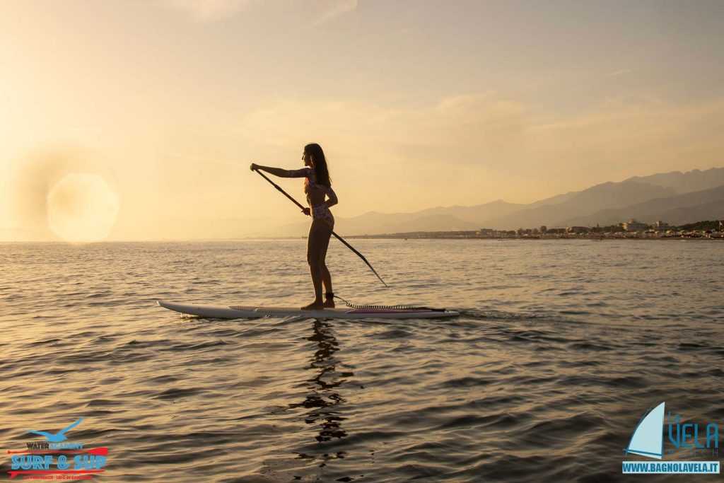 yoga-surf-sup-spiaggia-versilia-02